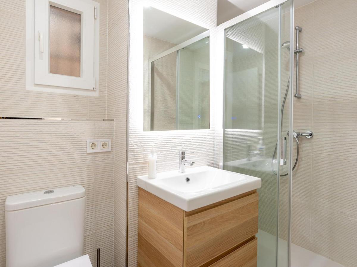 Gorgeous Renovated Apartment 2Br Ac Malaga Exterior photo