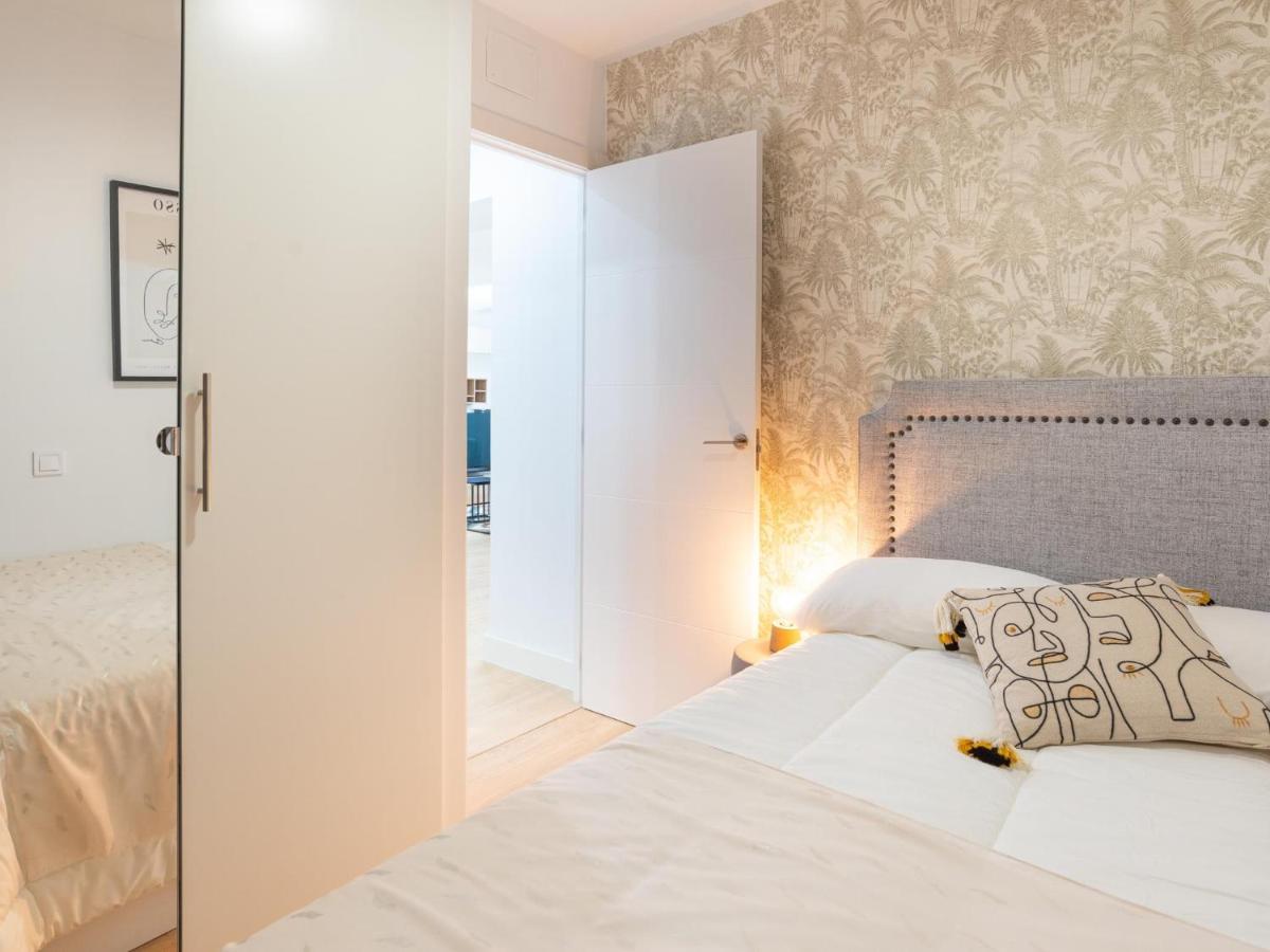 Gorgeous Renovated Apartment 2Br Ac Malaga Exterior photo