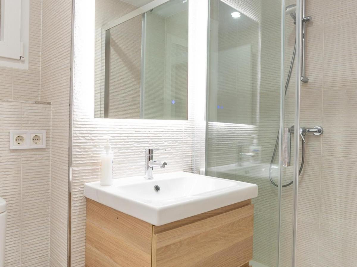 Gorgeous Renovated Apartment 2Br Ac Malaga Exterior photo